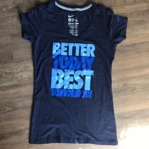 💰Nike slim fit shirt